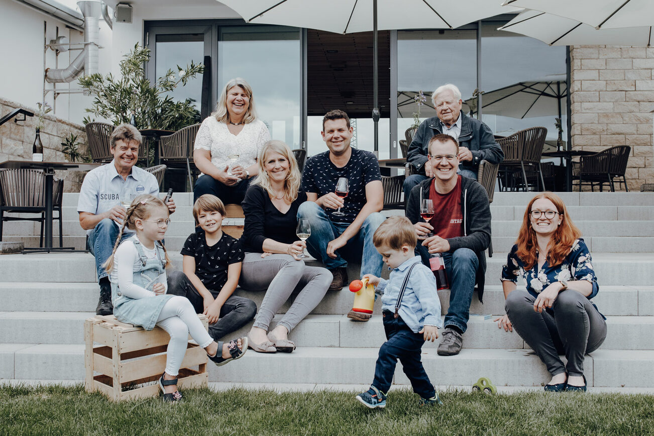 Four generations: The Braunewell family