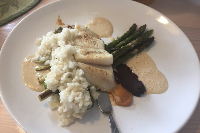 Pirinçli balık yemeği