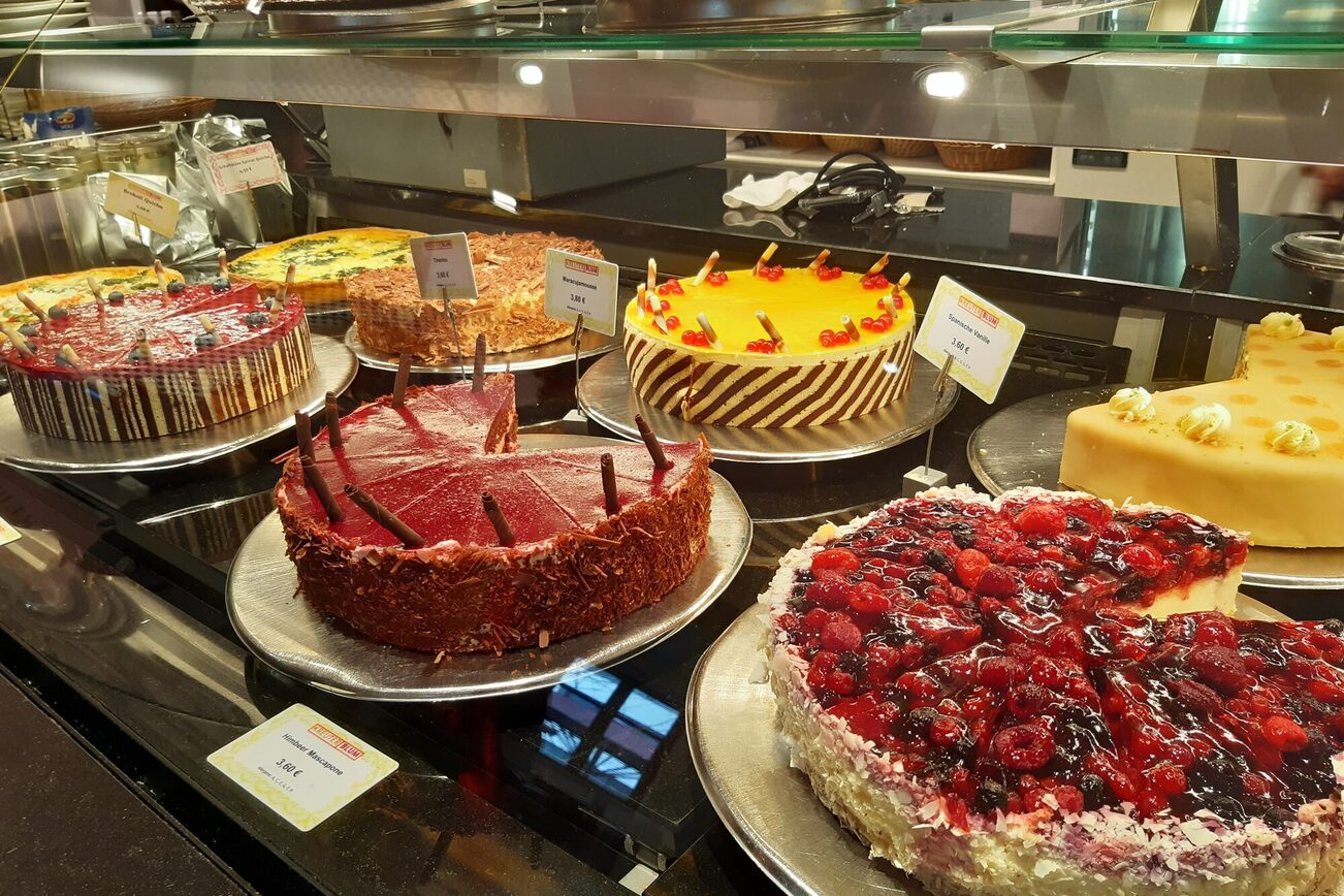 Torte al banco dei dolci