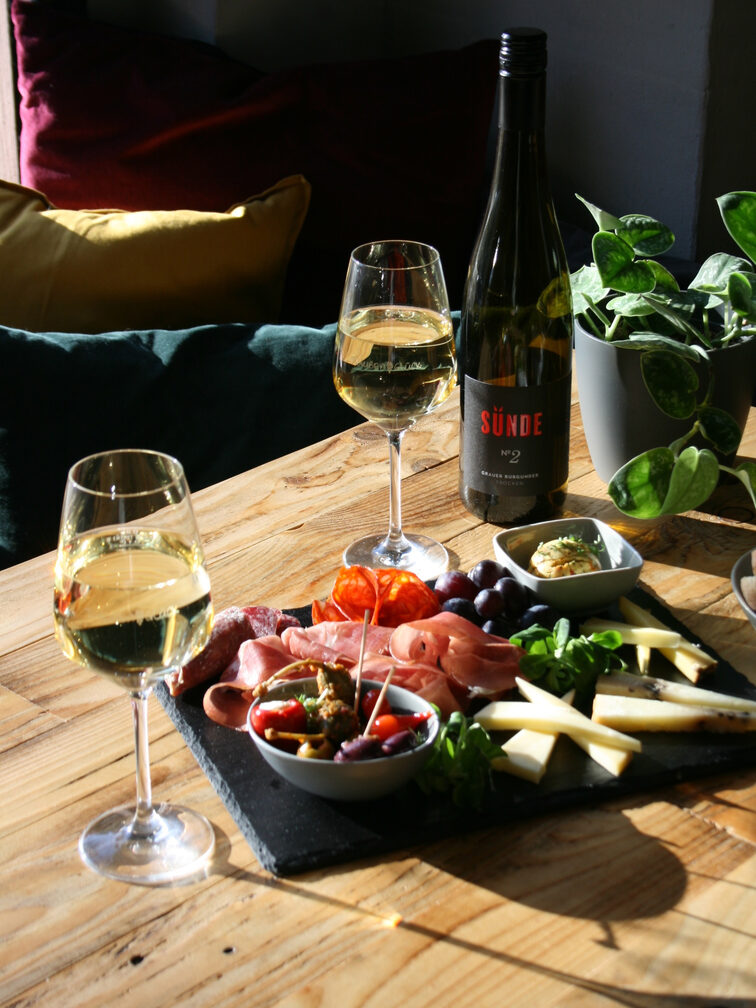 Vin et repas chez l'oncle Oskar