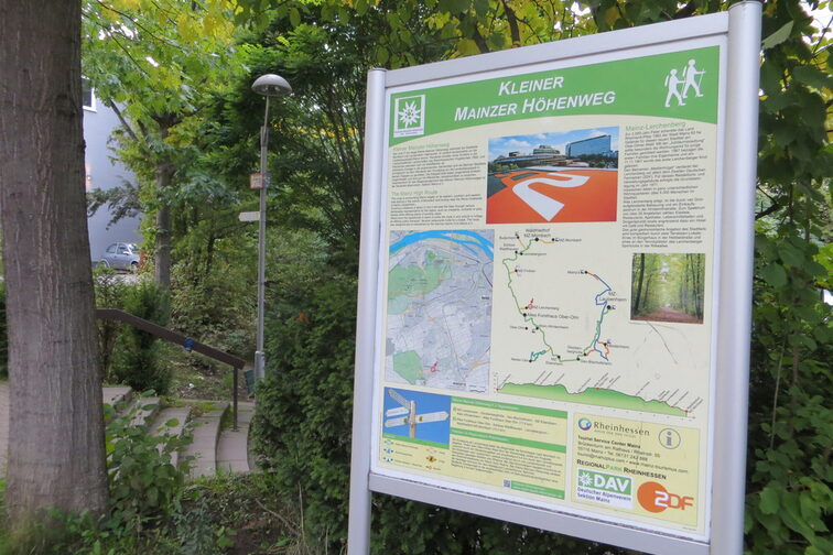 Infoschild Kleiner Mainzer Höhenweg