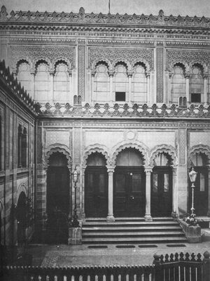 Vista interior de la sinagoga ortodoxa en la esquina de Flachsmarktstr./Margaretengasse