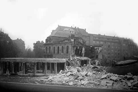 Destruida la antigua sinagoga principal de la Hindenburgstraße
