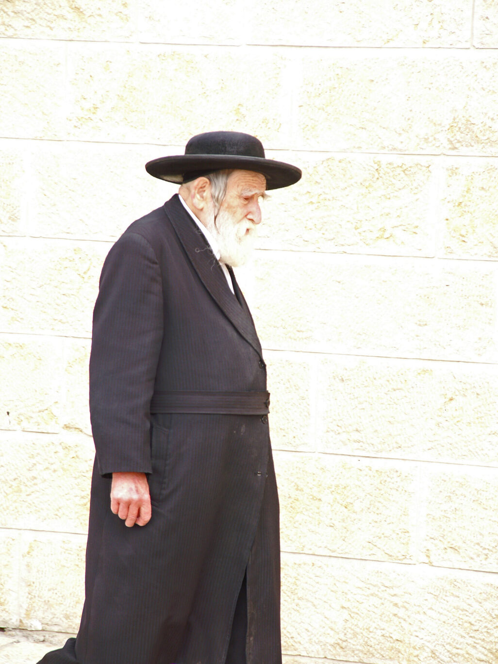 المارة في حيفا