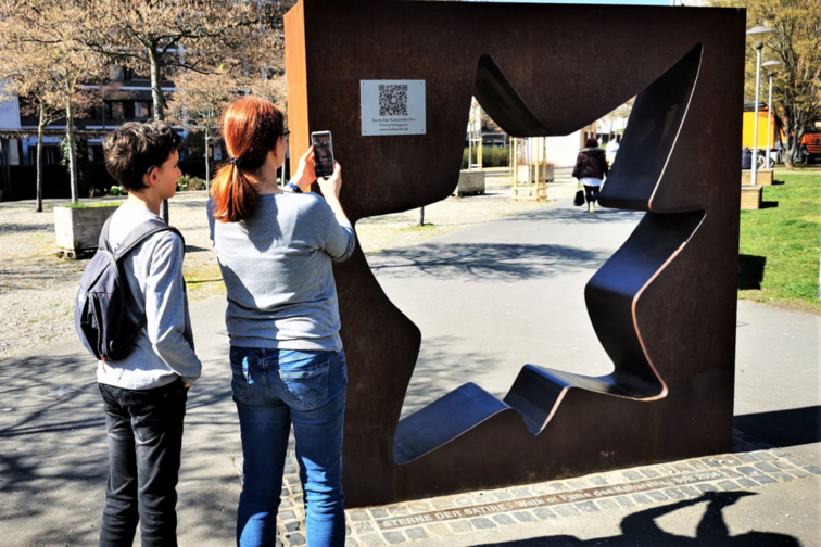 Kultureller Hörspaziergang bei den "Sternen der Satire"