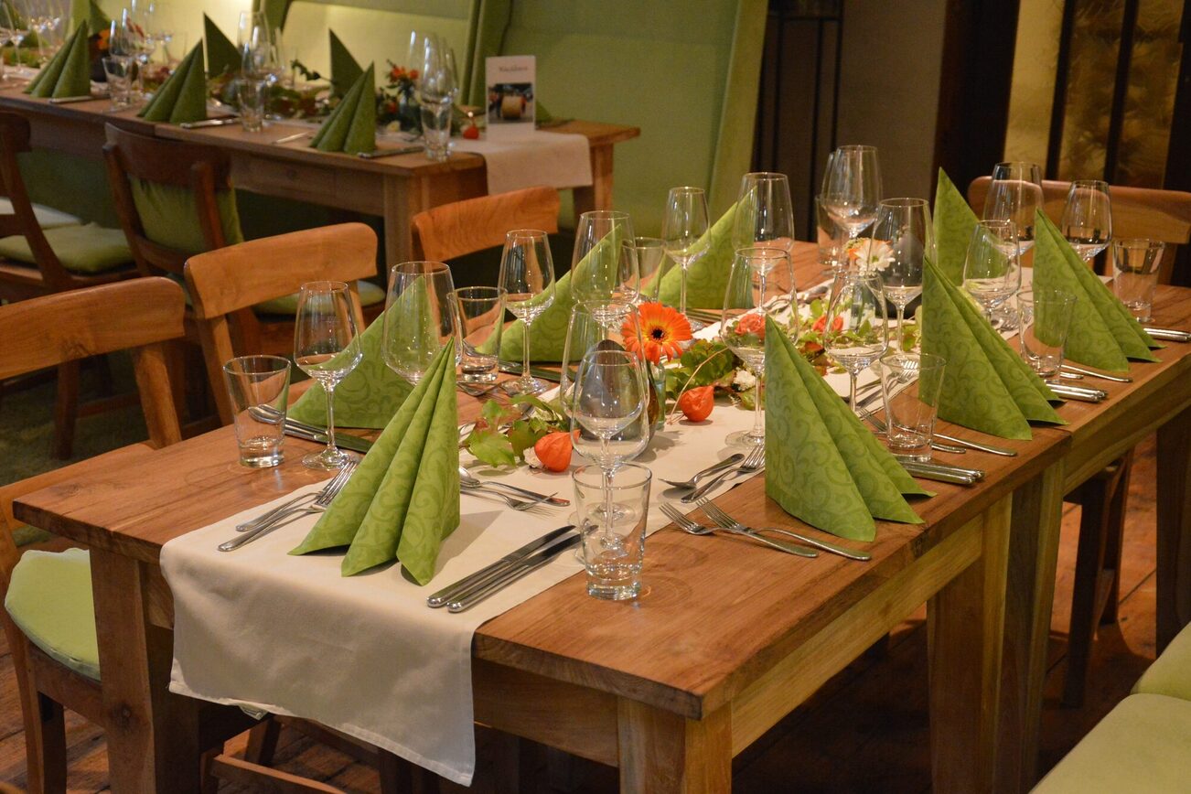 Gedeckter Tisch