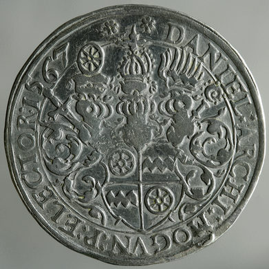 Rückseite des echten Bettlertalers von 1567
