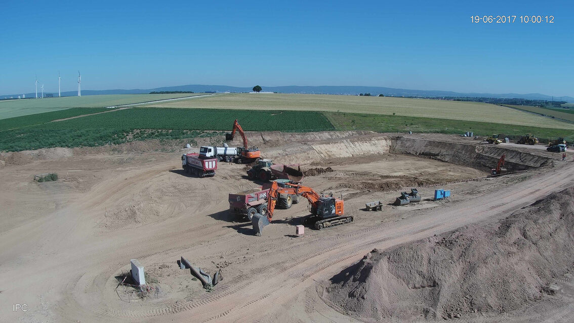 Baustelle neues Regenrückhaltecken Ebersheim