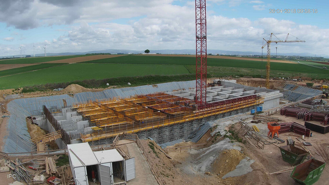 Neubau Regenrückhaltebecken Ebersheim April 2018