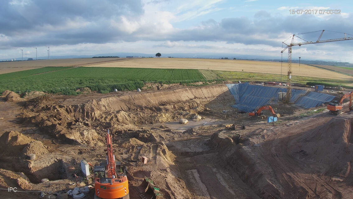 Baustelle Neues Regenrückhaltebecken Ebersheim Juli 2017
