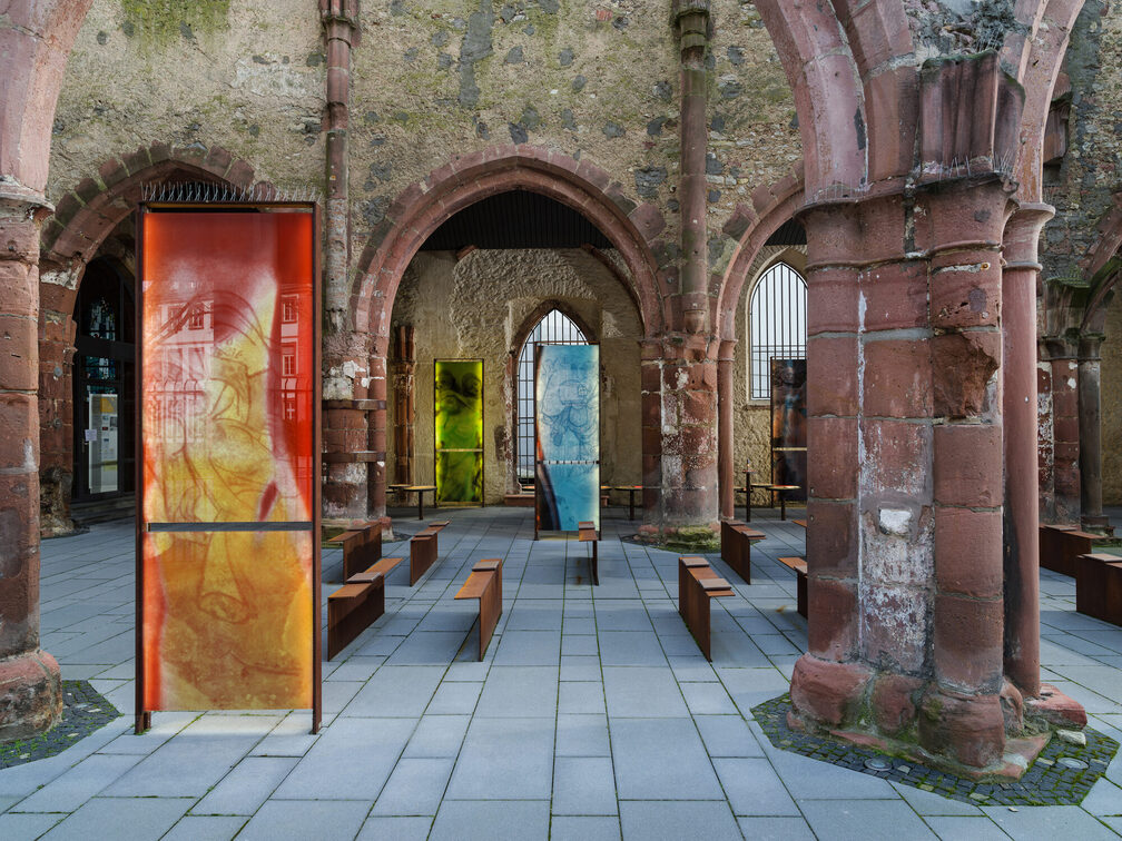 Mahnmal St. Christoph, Innenraum