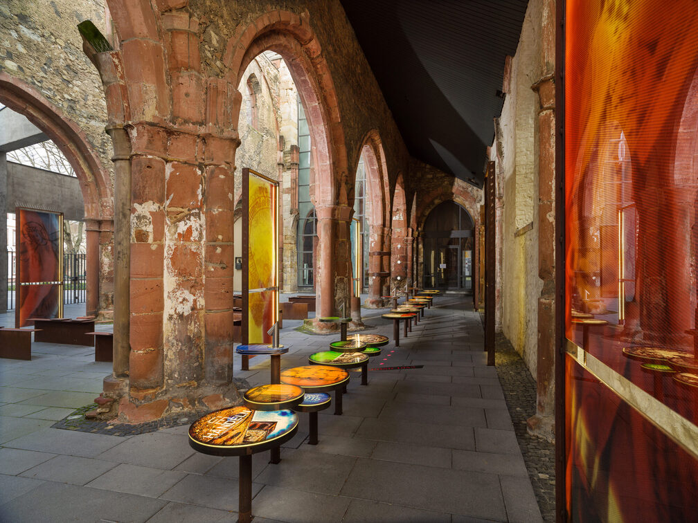 Mahnmal St. Christoph, Infotafeln