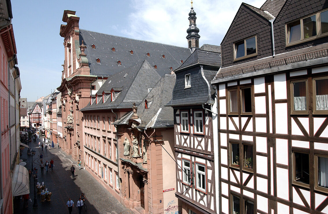 Blick auf die Augustinerkirche