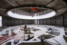 Bildergalerie Rathaussanierung April 2025 Der neue Boden des Ratsaals in der finalen Rohbaufertigstellung Der neue Boden des Ratsaals in der finalen Rohbaufertigstellung