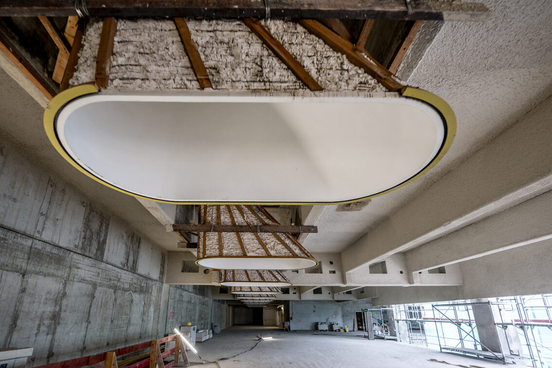 Interno del cantiere del municipio