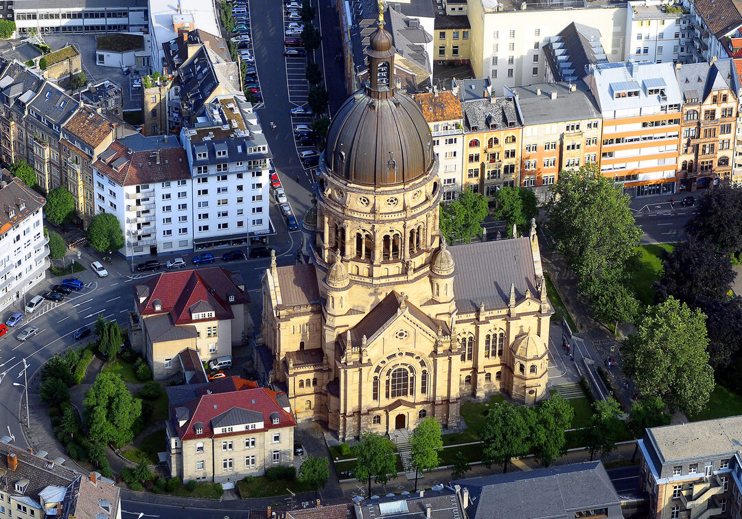 Die Christuskirche auf der Kaiserstraße