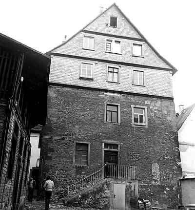 South gable of the Haus zum Stein before reconstruction work began (1978)