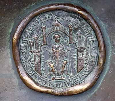 A Roman coin on the haystack