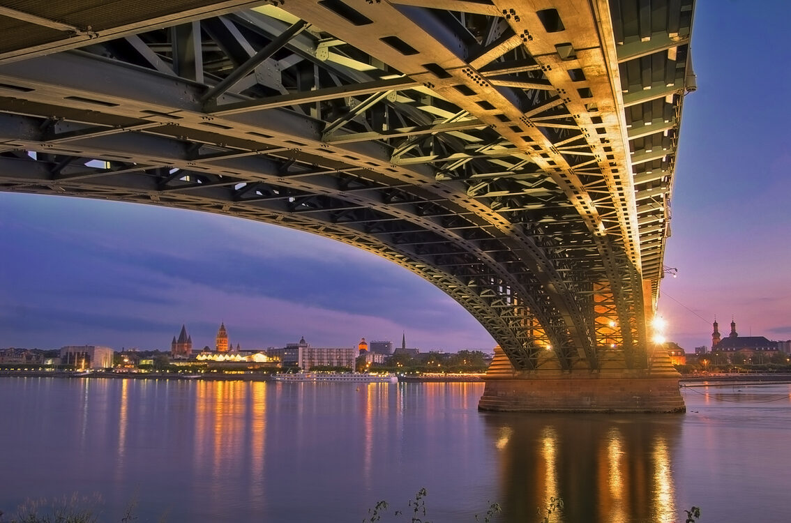 Theodor Heuss Bridge