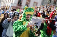 Musik beim Rosenmontagszug