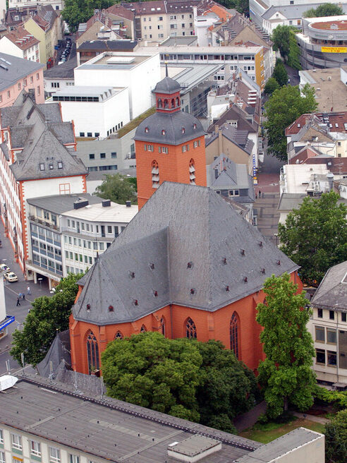 Luftaufnahme Kirche St. Quintin