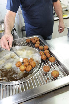 Falafel aus Kichererbsen