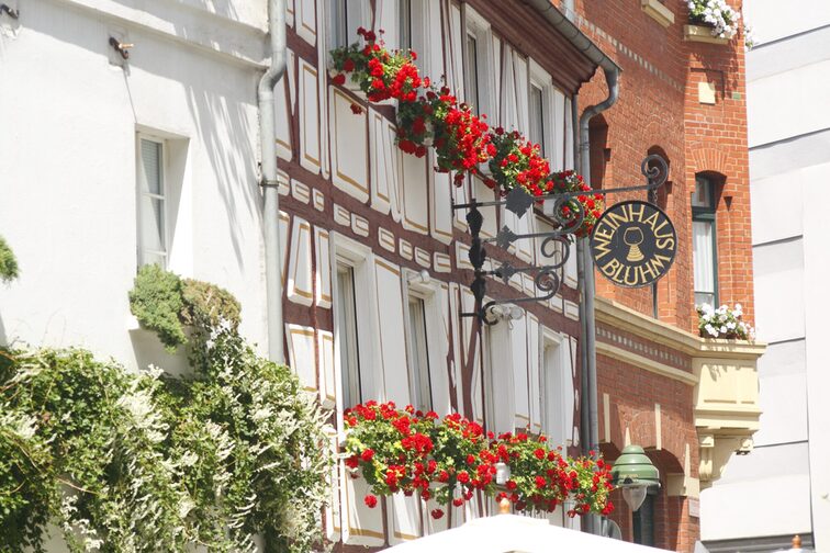 Augustinerstraße, Bluhm wine house