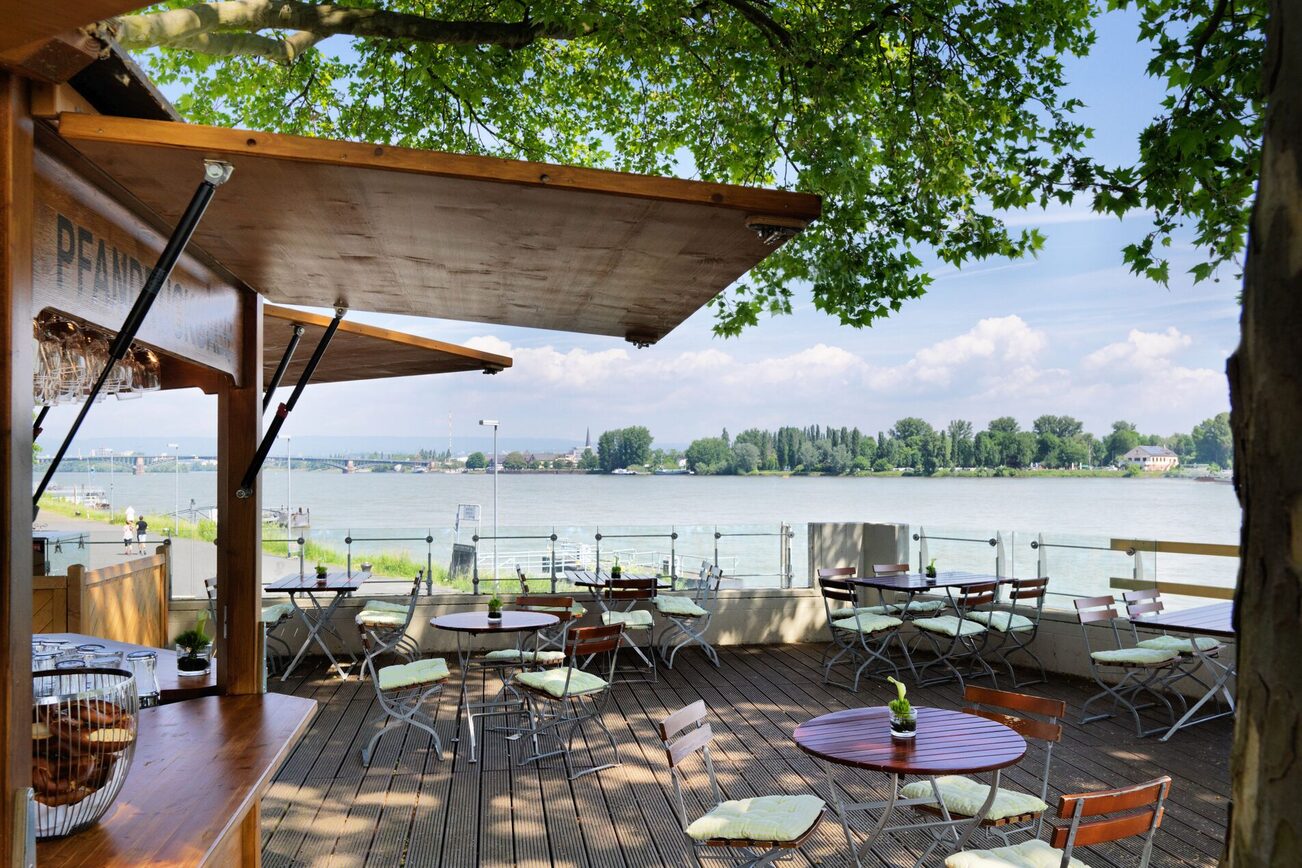Rheinkanzel beer garden at the Hyatt Mainz