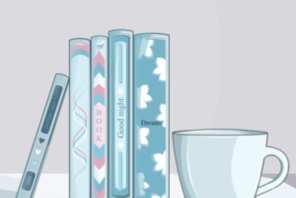 Blaue Bücher und eine blaue Tasse © Pixabay