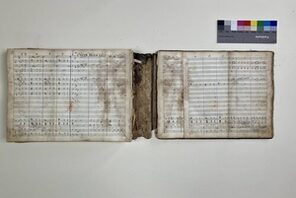 Partiturseiten aus Der Wildschütz vor der Restaurierung © Maren Dümmler