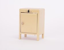 Miniaturkühlschrank aus Holz