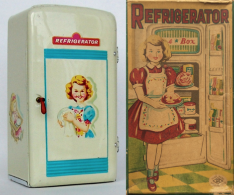 Minikühlschrank mit Verpackung. Modern Toys, Japan, um 1955, Metall, 17 cm hoch.
