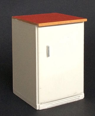 Minikühlschrank, um 1960, Holz, 8,5cm hoch.