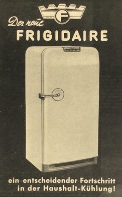 Der Frigidaire von 1950 hat ein selbsttragendes Blechgehäuse nach dem Vorbild der Autokarosserie. Die Firma nutzt die Erfahrungen von General Motors.