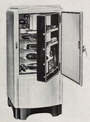 Beim Eisfink F 200 von 1951 kann die Tür geöffnet werden und der Innenraum bleibt dennoch geschlossen.