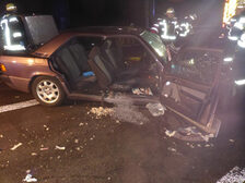 Nahaufnahme des Unfallfahrzeuges.