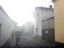 Einsatzkräfte an der Einsatzstelle.