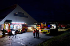 Notarztfahrzeug an der Einsatzstelle.