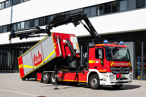 WLF crane of the Mainz fire department