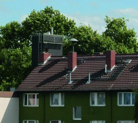 Wohngebäude mit Sirene in der Mainzer Innenstadt