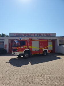 Foto des TLF4000 der Freiwilligen Feuerwehr Finthen.