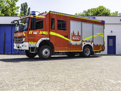 Foto des LF 20 der Freiwilligen Feuerwehr Mombach.