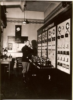 Einsatzzentrale in der Neubrunnenstraße (um 1930)