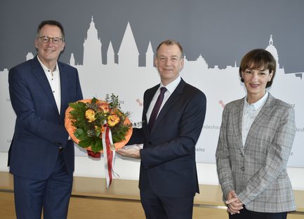 Gratulation an den neuen Museumsdirektor Dr. Ulf Sölter