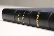 Einband der Biblia Pauperum aus den 1970er Jahren