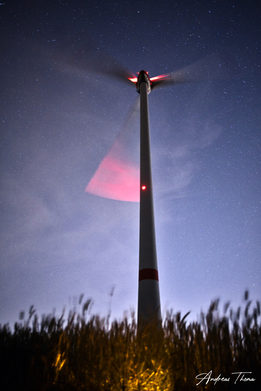 Fotoreihe Windpark Mainz "Grünstrom Tag und Nacht"