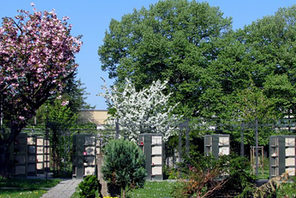 Kolumbarien auf dem Hauptfriedhof. © WB Mainz