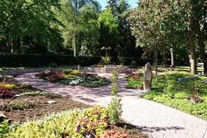 Ein Blick auf den Memoriam Garten © WB Mainz