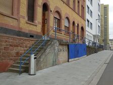 Sanierung der historischen Sandsteinmauer (1)