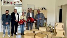 Symbolische Schlüsselübergabe der Kita Lerchenberg